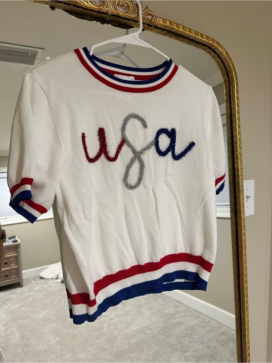 QUEEN OF SPARKLES Sweaters - QUEEN OF SPARKLES White Short-Sleeve Sweater with Red & Blue Trim